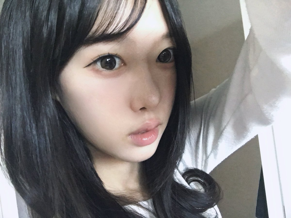 Ozrjd's tweet photo. 야매 깻잎머리 으때 https://t.co/efzWSr21B0