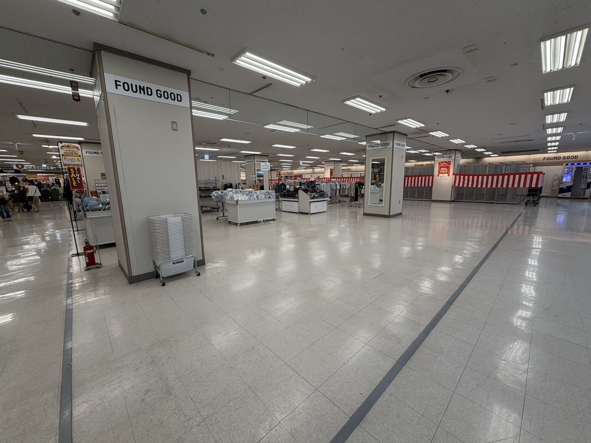 urawacity_net's tweet photo. イトーヨーカドー浦和店の1階は今こんな感じです。 https://t.co/nTChKAFAVr