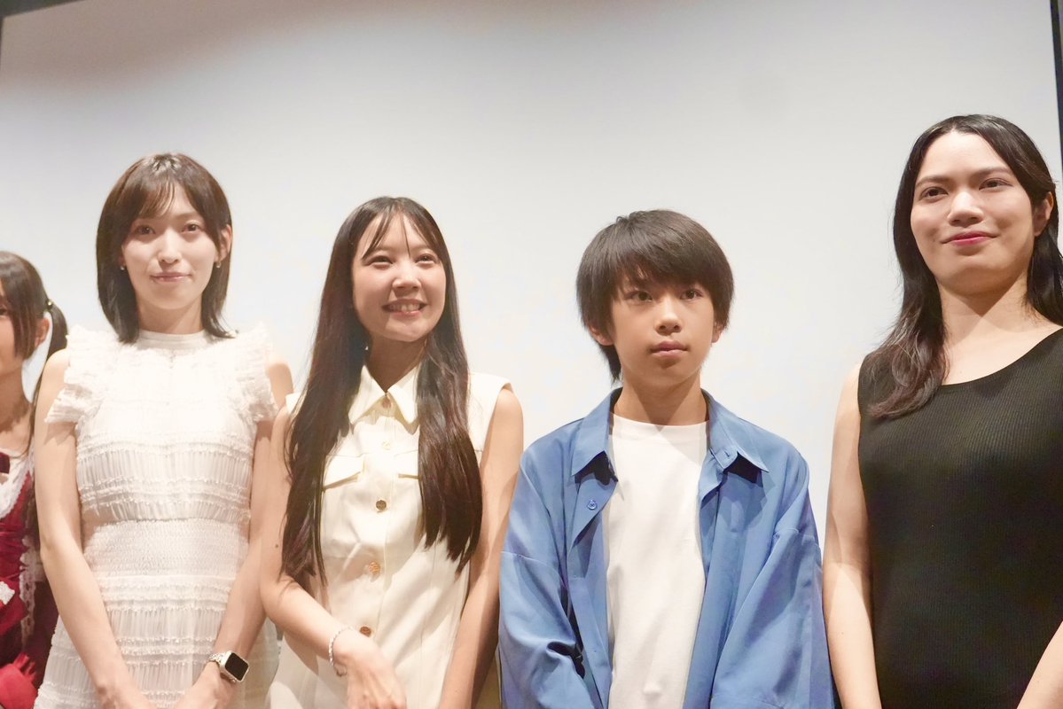 gomasen1002's tweet photo. 悪魔カフェへようこそ Finis
上映会へ✨🎬
素敵な映画でした

みゆさんの演技に見惚れちゃいました。
Amazonプライムでも、見られるようになるそうなので、購入した台本と共に、再度楽しもうと思います。
たくさんの仲間にも会えて、幸せな時間でした✨
@miiiiyu64 
#悪魔カフェへようこそ
#うさのみゆ https://t.co/B8eDPXroZ2