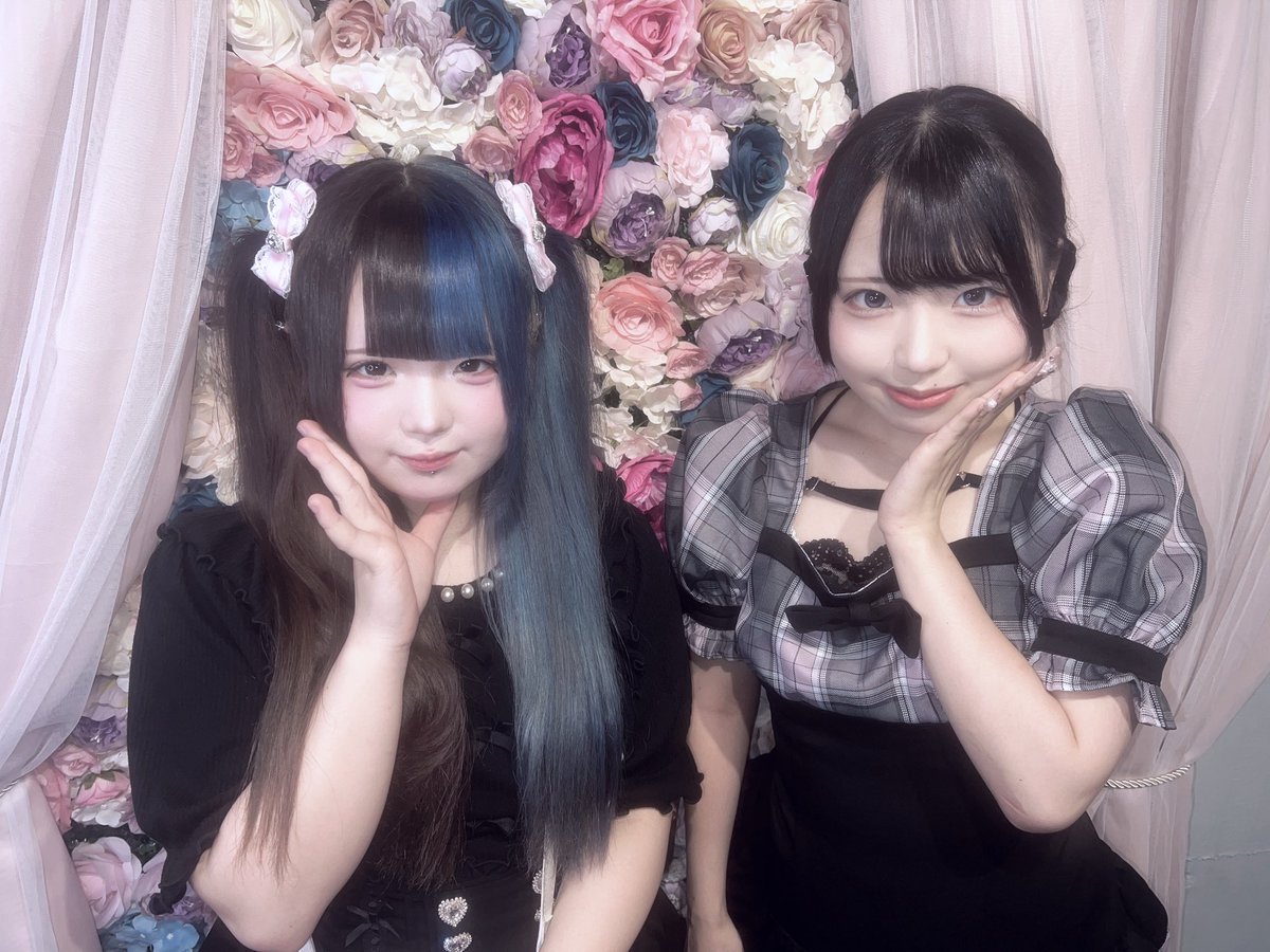 DC_ueno's tweet photo. 🍫8/16(日)💜

Dolly chocolate オープンしてます❣️

19:00
🎀うと @uto_nyann 
🎀ゆう @yuu_nekosann 
🎀はむち @bakiboki_yasan 

22:00
🎀めあ @meamai15 

オープンしております!

 #上野コンカフェ
 #湯島コンカフェ
  #コンカフェ https://t.co/ntcOCB0A4u