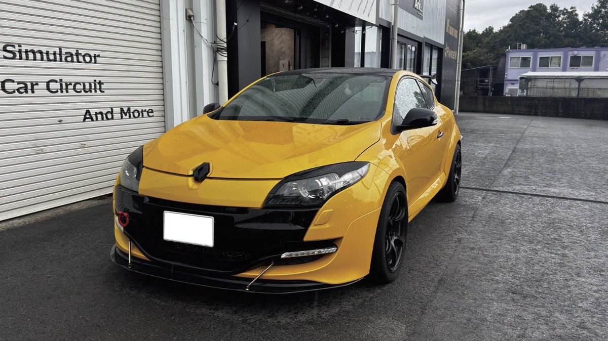 0018_ru's tweet photo. 【代理出品】

家族の急な持病悪化に伴った車両整理で、メガーヌRSを売却します
先月末に納車、その後数百キロほどの走行です。

車検丸2年、予備パーツ、転がしタイヤ、その他直そうと思い買ったパーツもお付けします。
相模原市から、乗って帰れます

詳細は以下に続きます
#車売ります https://t.co/GBaTgfEhaN