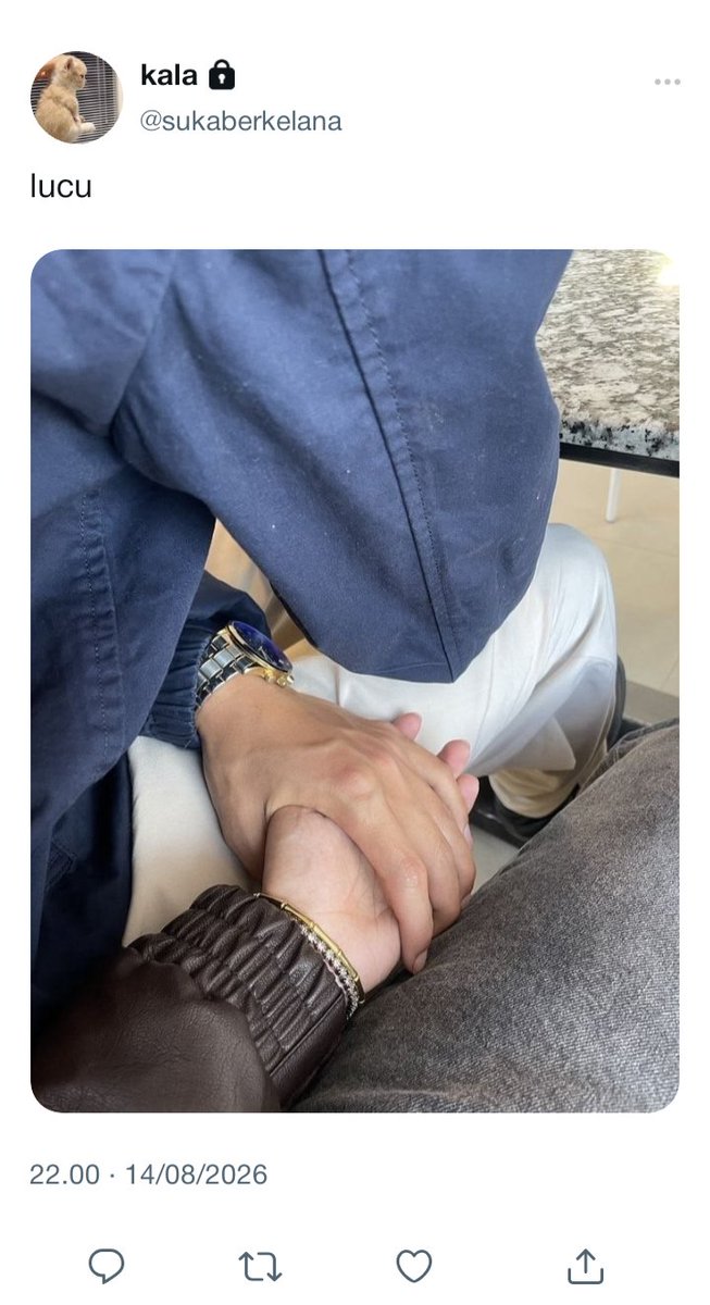 shinprety's tweet photo. #pondphuwin au 

Secret wedding

Tidak ada yang tahu dua sejoli yang sering berantem di kantor adalah pasangan menikah. https://t.co/V2zM8P2Tef