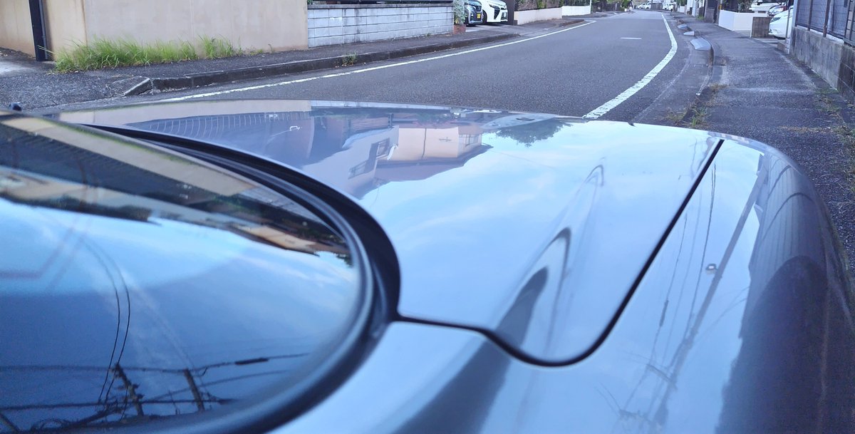 datz_mk2's tweet photo. ワイのスカイラインの貴重なウイングレス https://t.co/nvjCcEQsXW