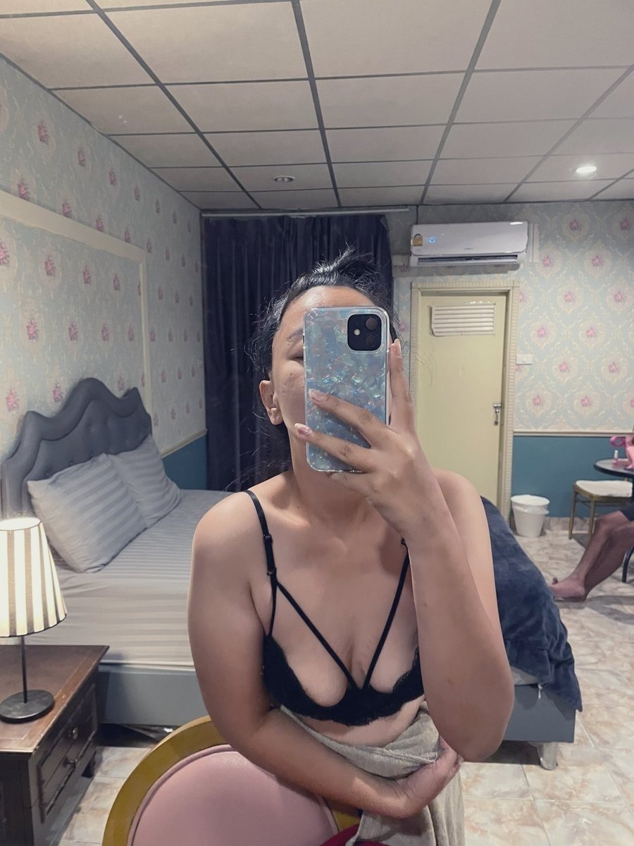mp79595's tweet photo. น้อง นัทสาวลูก3 แอบแฟนมารับงานสวิง🔥

ถ้าชอบฝากกด❤️ รีโพสต์ กดติดตาม 
เป็นกำลังใจผลงานต่อๆไปด้วยนะครับ

(คลิปหรือรูปภาพไหนที่อยสกให้ลบสามารถแจ้งได้ทันที) https://t.co/g0OnlYoBwN