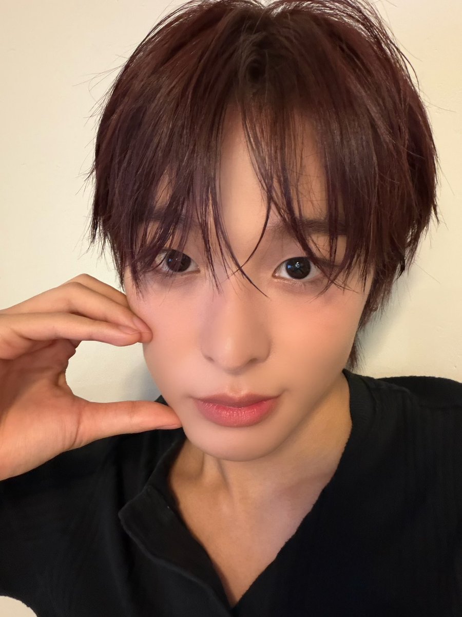 jiddesung's tweet photo. i lop yu tu https://t.co/wR7wxuIEet