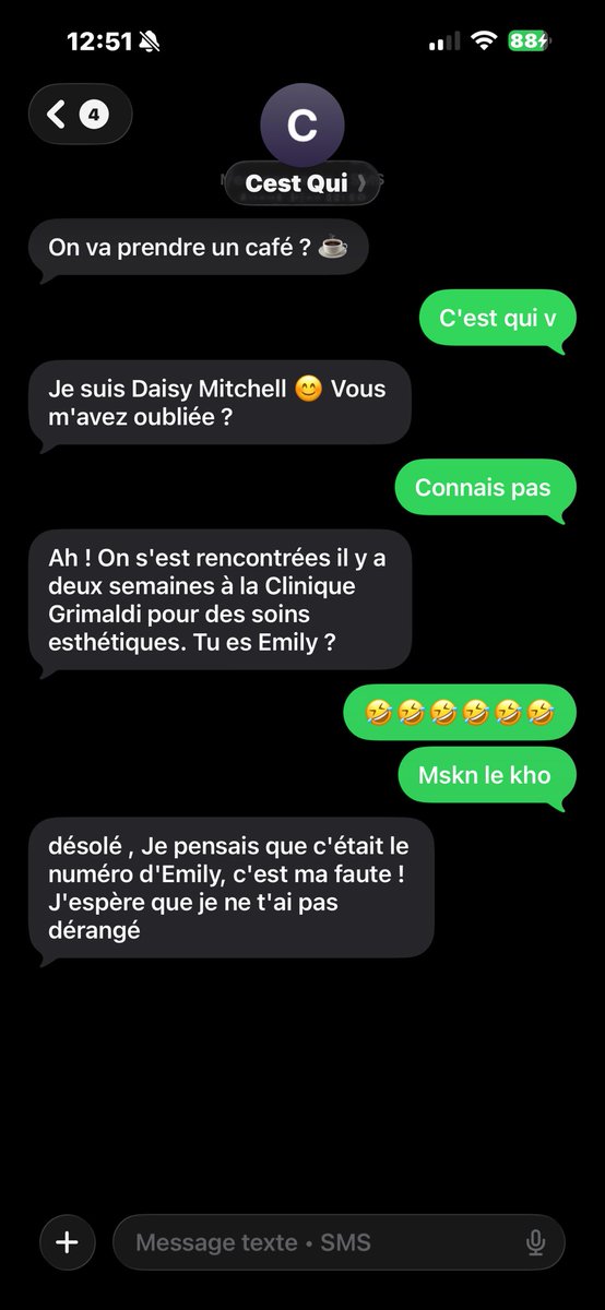 3arbigamberge's tweet photo. Y’a une meuf elle a donné un faux numéro à un mec c’est tombé sur moi 🤣🤣🤣🤣🤣🤣🤣 le pauvre https://t.co/UMZCa9MkIc