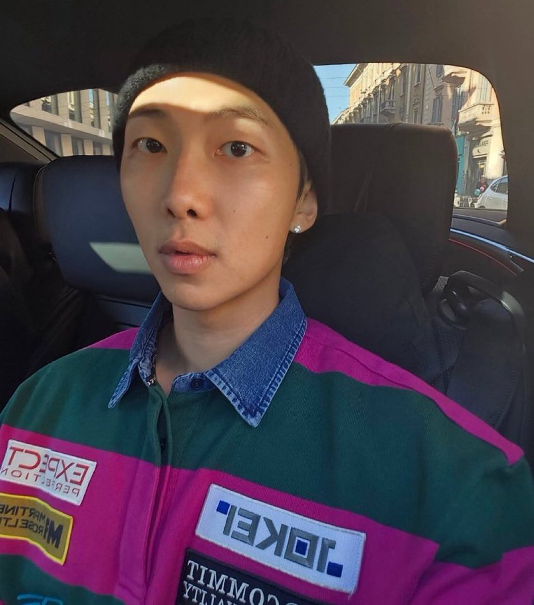 rkivesofsam's tweet photo. i am so in love with this picture guys, he’s so pretty 😩 the day he rkived it was the saddest day of my life https://t.co/5hq1NhUeP9