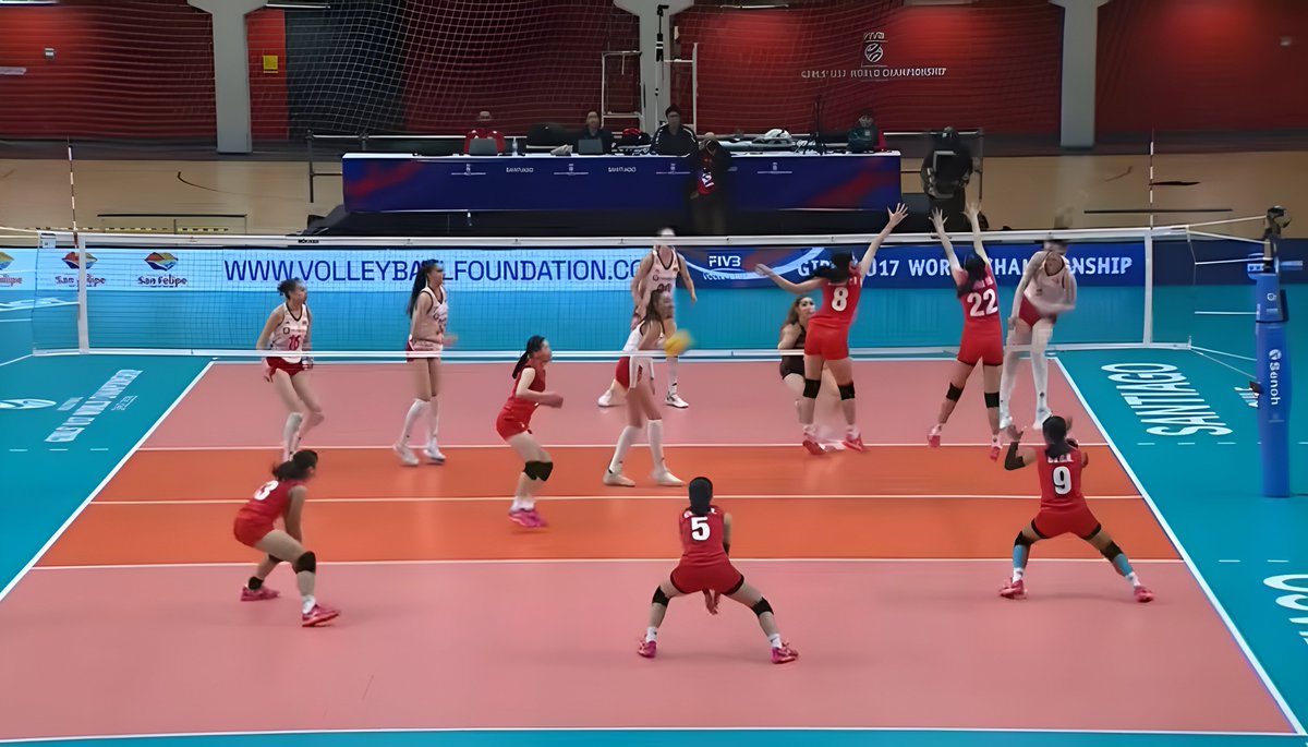 EnginKoban's tweet photo. FIVB U17 dünya voleybol şampoyonasında Ecrin Selin Türkyaşar'ın smaçıyla finaldeyiz.
Geleceğin filenin sultanları ile gurur duyuyoruz.
🎉💯🇹🇷
@TVForgtr 
#FileninSultanları 
#Turkyasar
#FIVBU17worldchampionship https://t.co/kt0mTm3xnA