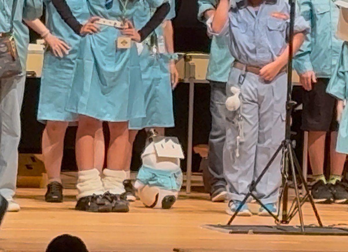 0madao's tweet photo. #明和電機 の #UMEツアー2026 行って来ました！オタマトーンしか知らないにわかもんですが、とっても楽しかった！！
来年も行きたい🎶それまでにオタマトーンお迎えできると良いな〜😊
あと、LOVOTちゃんいたー！！！
可愛かった♡♡♡

#ロボホン https://t.co/yNluhNz2TR