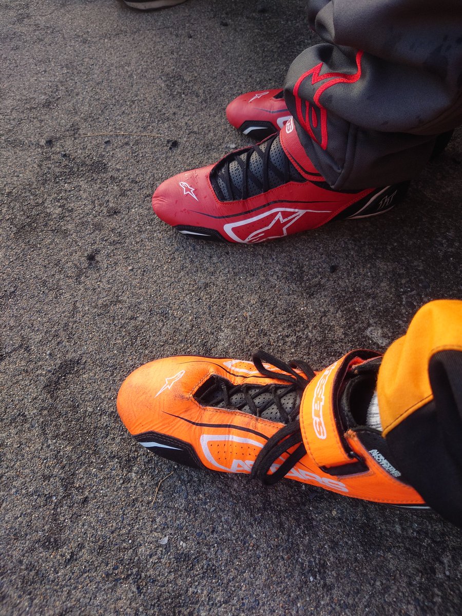 orange_rx8_222's tweet photo. SUN耐7時間耐久レース、
112号車は途中、スロットルが動かないトラブルが2回発生し、4周減算ペナルティを受けてしまいましたが
無事2位で完走できました！
運営の方々、ドライバーの方々本当にお疲れ様でした https://t.co/PpuAGwRqm0