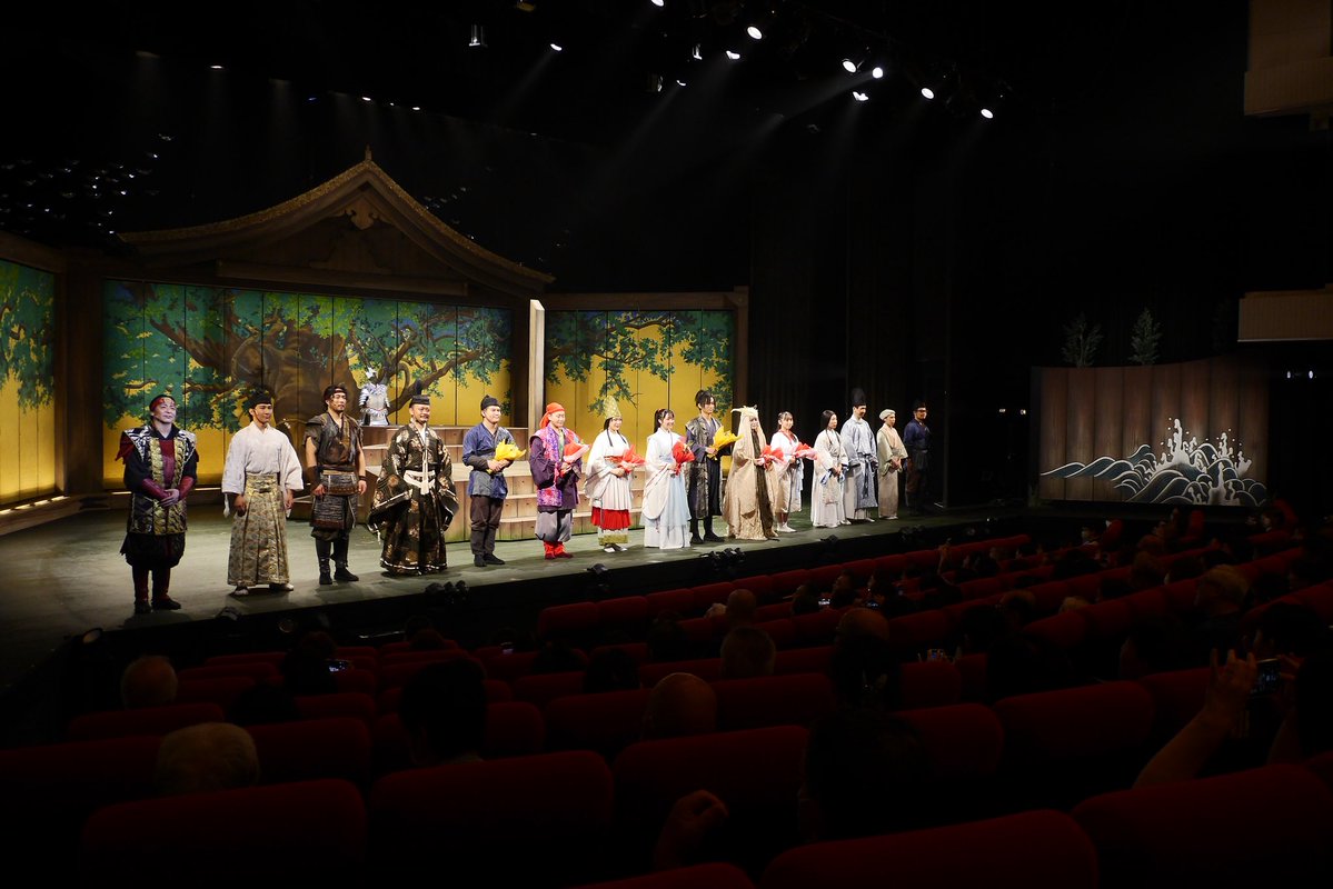 botchan_theater's tweet photo. 本日、「新 鶴姫伝説」第6期が千秋楽を迎えました。

鶴姫役  吉岡花絵
クロタカ役  西川すばる
カモメ役  江村美咲
龍神役  伽藍琳
座長役  佐藤朱莉
少女鶴姫役  青山月乃
宗昭役  小寺泰造

以上7名が、本公演をもって卒業いたします。

温かいご声援をお送りいただきありがとうございました🌸 https://t.co/X4kcRPPbnc
