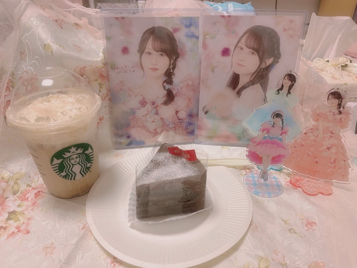 twincle_ribbon's tweet photo. 唯ちゃん、ゆるっととーくおつかれさまでした𓍢ִ໋☕️ᩚ

改めて、お誕生日おめでとうございます- ̗̀ 🎂  ̖́-
唯ちゃんの作る世界観がだいすきです⏦ﾟ♡
いつもときめきをありがとう.⋆𝜗𝜚

31歳も唯ちゃんらしく、無理せずいてね*ˊᵕˋ*

 #小倉唯生誕祭2026
 #ゆいこむゆるっととーく https://t.co/5qK2zRQcWu