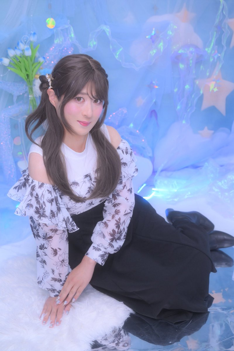 la_gemayo's tweet photo. あきなちゃん研修キャンペーンで大人かわいいワンピースでキレカワお姉さんに��
後半はまよメイクで8月限定の🧡アイドル衣装で高めツインテールの王道アイドルちゃんに💞👍
盛れすぎました🤍(🪄*´ `)🪄 🩷(🪄*´ `)🪄🪽

ご来店ありがとうございました♪
#lagemayo  #変身サロン 
#女装 #男装 #コスプレ https://t.co/72xmF6c5IB