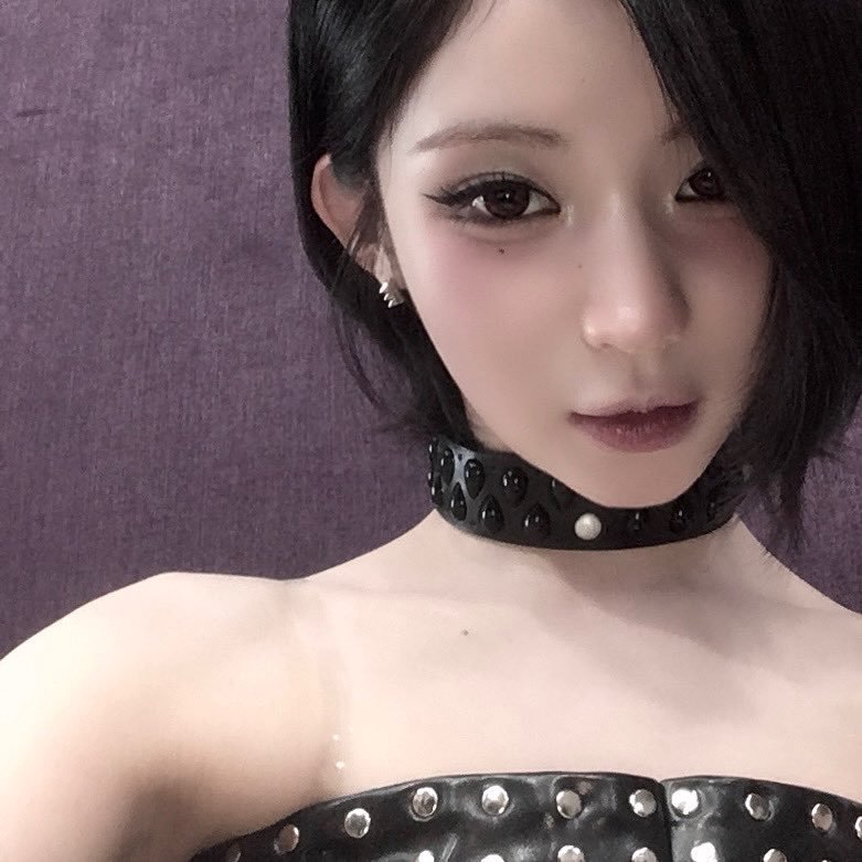 SilkedMirage's tweet photo. Don’t stare too deep, it’s dangerous. https://t.co/ufZ52M0OMe