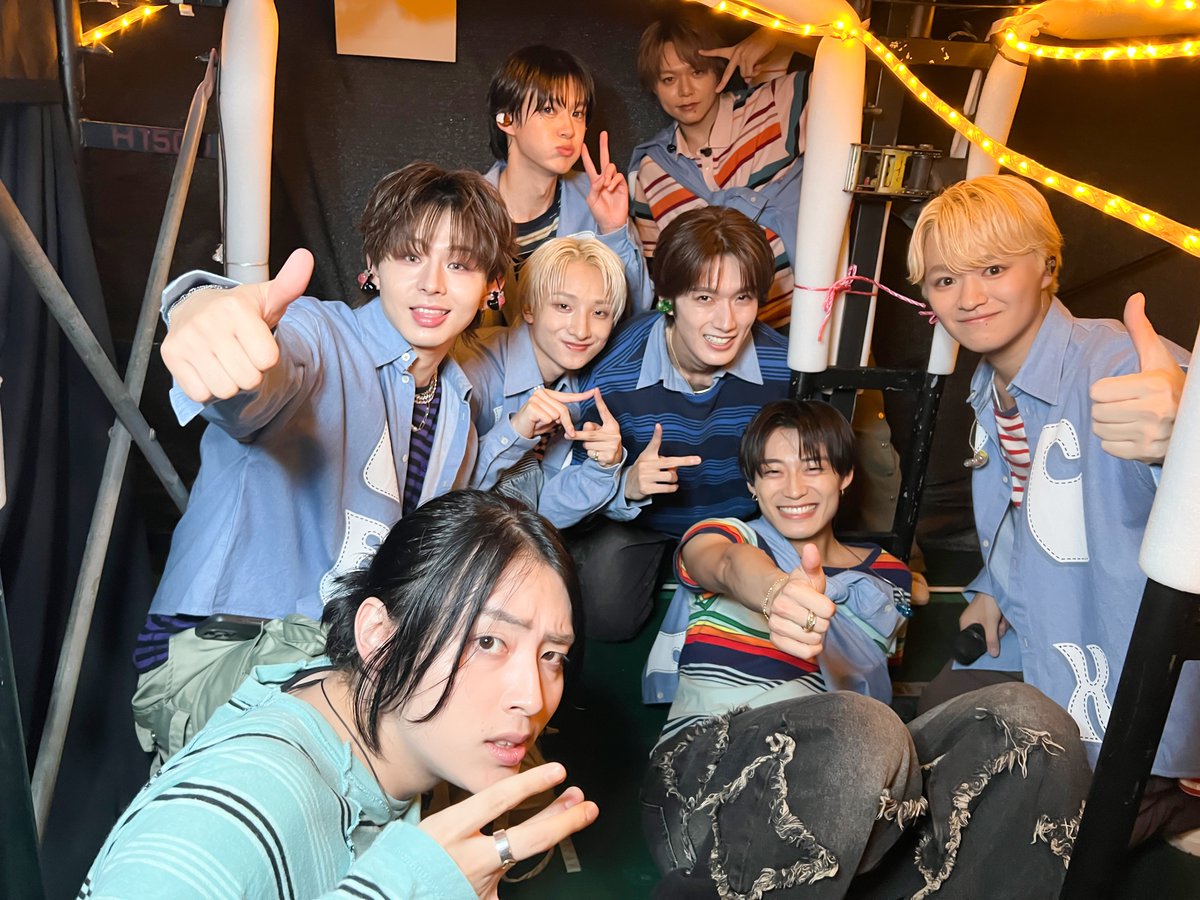 ICEx_official's tweet photo. ／
「#EBiDAN THE LIVE 2026 15th Anniversary」
ICEx / シャッフル企画
＼

🏆「Hollywood」 RICEx

#アロハ さん #山中柔太朗さん #志村玲於 さん #松村和哉 さん #EIKU さん #大倉空人 さん  #FUMINORI さん #FUMIYA さん
ありがとうございました！

🎥MV
https://t.co/K2RZ1B93Wx

🕺ダンプラ
https://t.co/zVs6KCjSuR

#エビライ #エビライ2026
#ICEx @sd_bt @milk_info @Supdra_staff @onenonly_tokyo @genjibu_sdr @buddiis