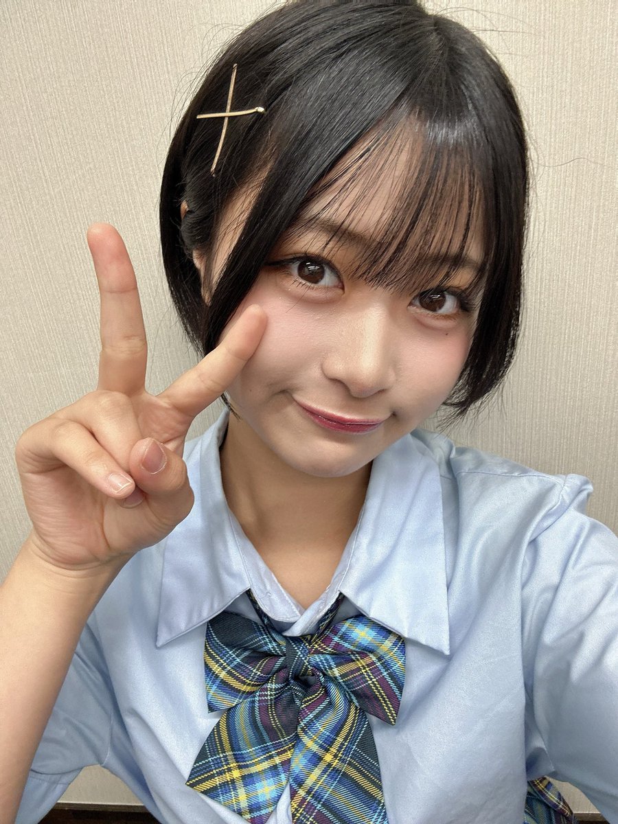 itrip_sakura's tweet photo. #POPGALAXY 2日間ほんとにありがとうございました‼️
ソロで出れたことがすごい嬉しいのっ♡
弾き語り聞いてくれてありがと！！
雨とかで大変やったけど、無事にステージに立てて幸せっ🥰
次のライブは火曜日に原宿でソロです!!
明日はコロコロSHOWROOM🍙担当日
⚠️20:00~30分程やろかな！
待ってるね https://t.co/JqcI8WENJ7
