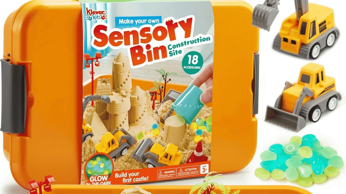 ladbible's tweet photo. Parents warned as popular children's toy recalled over 'asbestos contamination' https://t.co/CzfmOG076w https://t.co/y3Yk3ewML1
