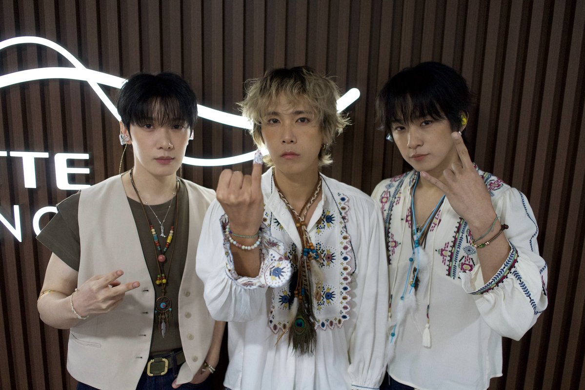 FT_FANCLUB's tweet photo. [📸] FT아일랜드 with 심포니 DAY2

#FTISLAND #FT아일랜드 #ftislandwithsymphony https://t.co/4kSCqSHP2X