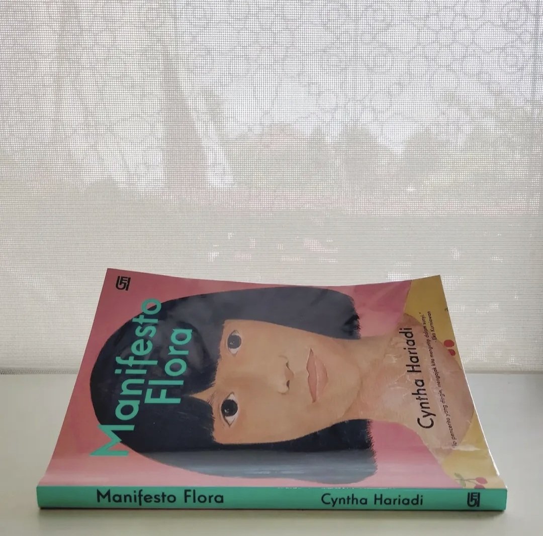 deardira_'s tweet photo. ya Allah aku cinta bgt sama Manifesto Flora❤😭 baca ini di tahun 2024 dan sampai sekarang masih menjadi buku kumcer terfavorit https://t.co/QMMRrcQw68