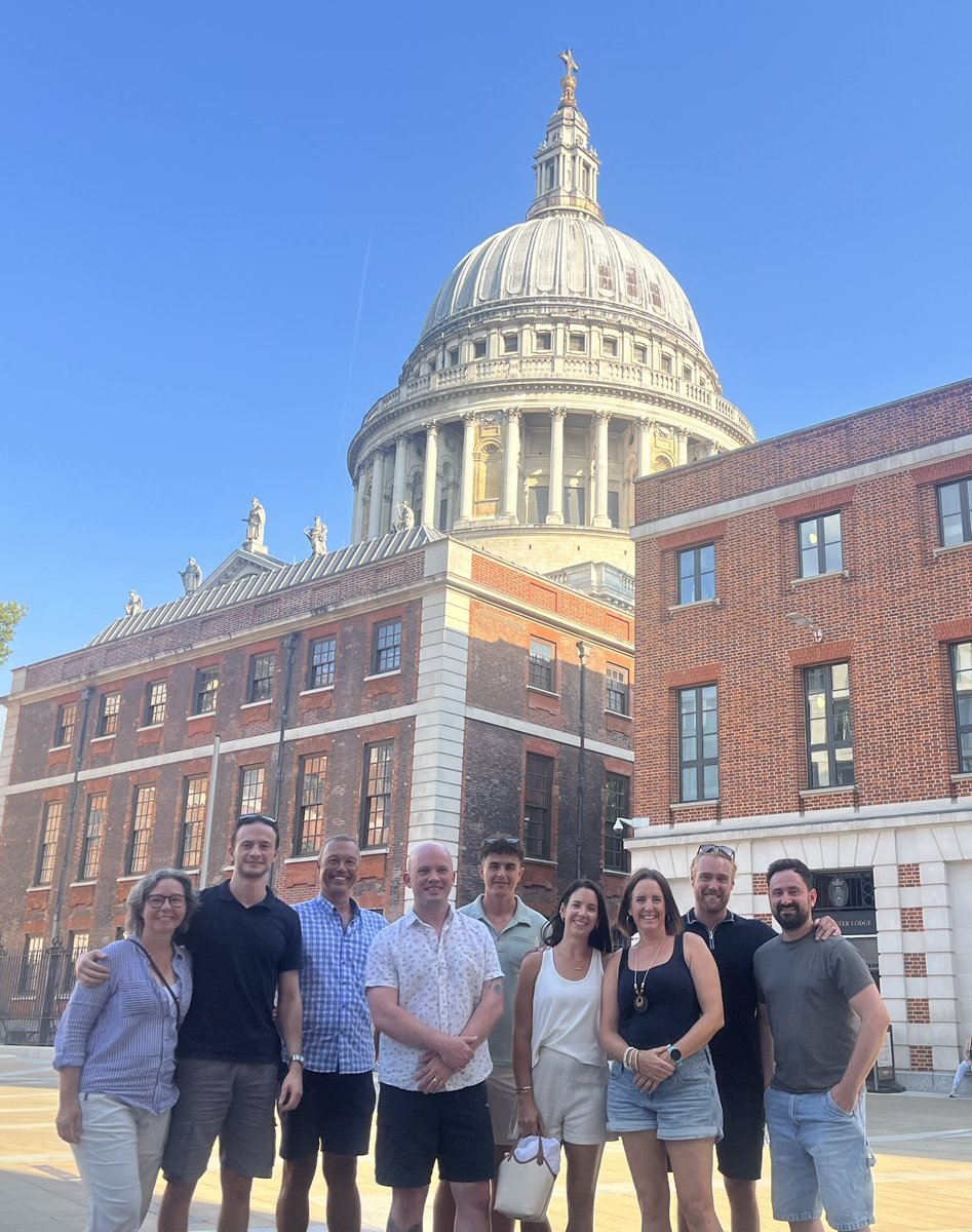 Tao_mans_son's tweet photo. Had the pleasure of finally meeting people within the @Beyondfinancee community and organising the event!

We talked life inside and outside bittensor:native. A very exciting group to be a part of. 

@LouiseBeattie 
@spacar1234 
@Beyondfinancee 
@HA42965544 
@tony_tao_tucker 
@MarkusMarkoulia 
@rodwellbeing 
@NinaGooda 

If any community within #bittensor needs in person events organised please reach out, I am currently situated in London.