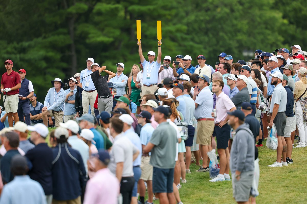Cam_Jourdan's tweet photo. Every player who led at the lunch break since 2021 has won the #USAmateur:
21: James Piot (1 up)
22: Sam Bennett (3 up)
23: Nick Dunlap (tied)
24: Josele Ballester (4 up)
25: Mason Howell (4 up)
26: Jay Leng Jr. (2 up)
Ollie Osborne in 2020 was the last lunch leader to lose https://t.co/LDpaTOdPEP