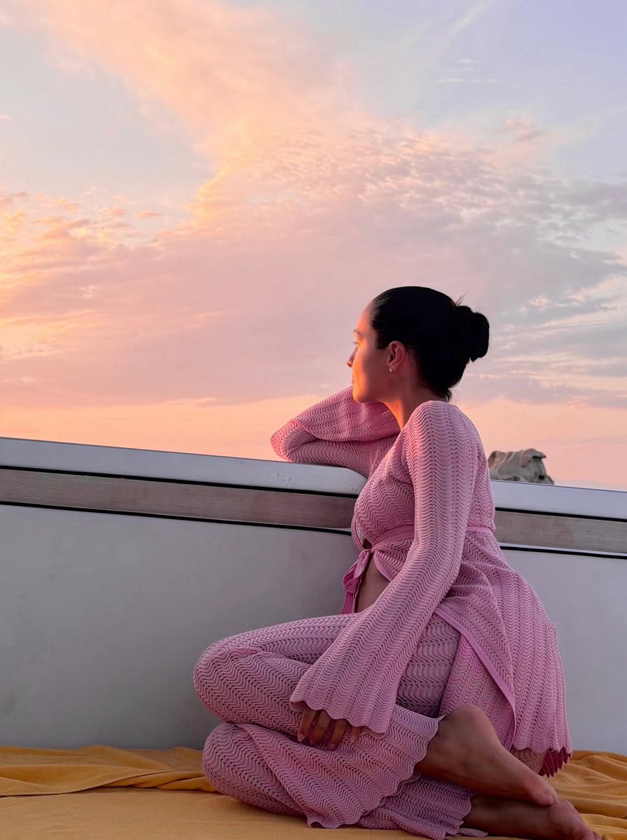 NadithyaD_K's tweet photo. the bump has finally made it to the feed😭😭 https://t.co/TthGLSQQ2c