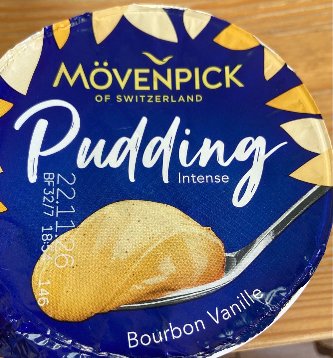 David_hume23's tweet photo. The best packaged vanilla pudding made since the Canton of Bern adopted Protestantism.
@MovenpickHotels https://t.co/AM473OvPlO