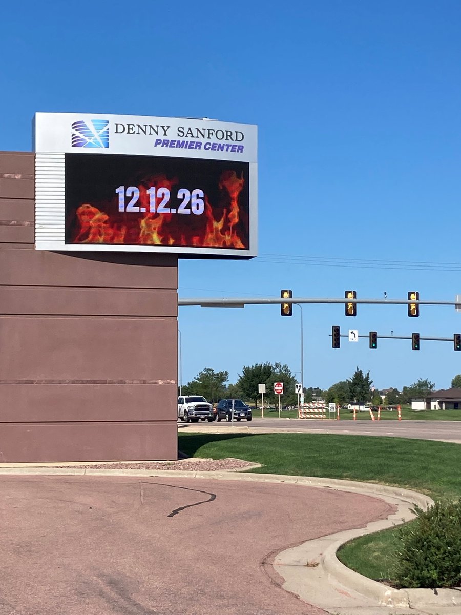 PREMIER_Center's tweet photo. BURNING UP
December 12 https://t.co/QJ6ljQ3gBg
