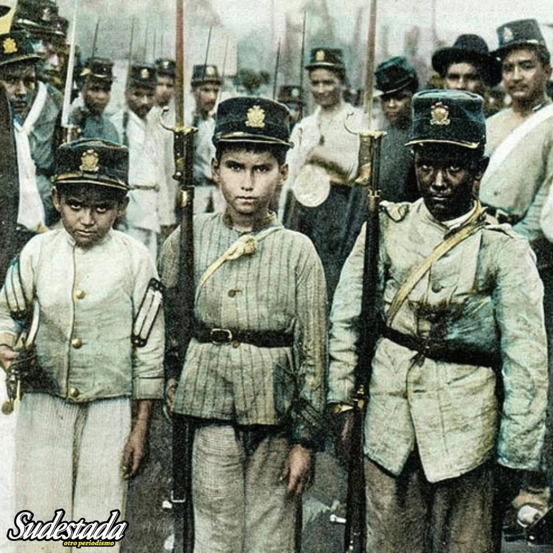 OAHurtado75's tweet photo. El 16 de agosto se conmemora en Paraguay la Batalla de Acosta Ñú, ocurrida en 1869 durante la Guerra de la Triple Alianza. 

Con el ejército paraguayo casi destruido, 3500 niños de entre 8 y 16 años fueron vestidos con uniformes de soldados caídos y enviados a enfrentar a 20.000 https://t.co/c9UDrhJkkZ