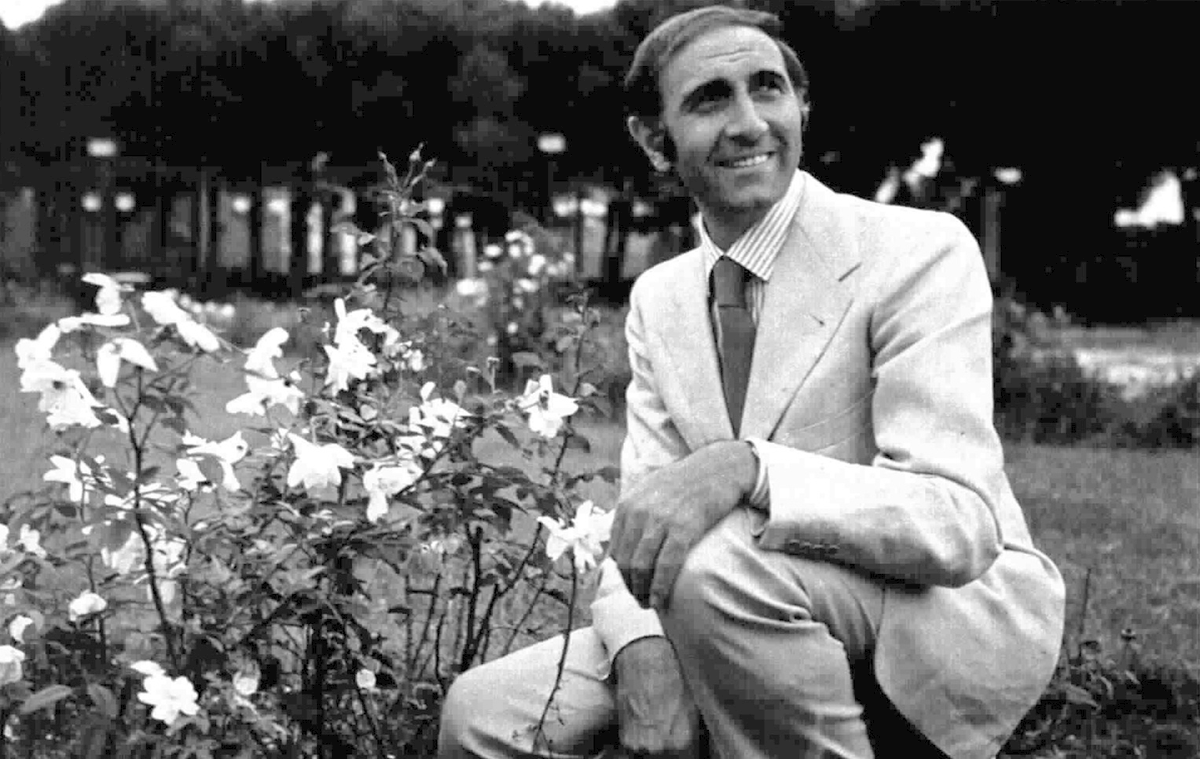 PaoloStarvaggi's tweet photo. #unaTVfa Nello special "Stasera... #PippoBaudo" certamente non vedremo spezzoni dalle ultime puntate di "Settevoci" e "Settevoci sera", andate in onda dom. 28 giu. '70. Nessuna delle 149 (+24) puntate del gioco-gara musicale risulta infatti conservata nelle Teche. https://t.co/tTtPu5NB1w