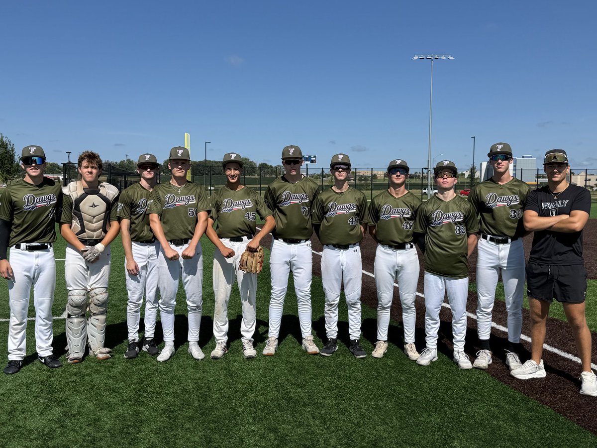 3TsBaseball's tweet photo. 17/18u Dawgs- Holland finish the weekend 3-1 with a big 3-2 W

Highlights
Ha CG 7Ks 1BB 
@TuckerMarks2028 2RBI 1B in ⬇️ 6
@CiaranWenzel 2Hs RBI

@ToranShahidi3Ts @CobyTweten @Brady_Holland2 @Jergs15 @prestobismol @Elev_Pitching https://t.co/WhIQAmRtkq