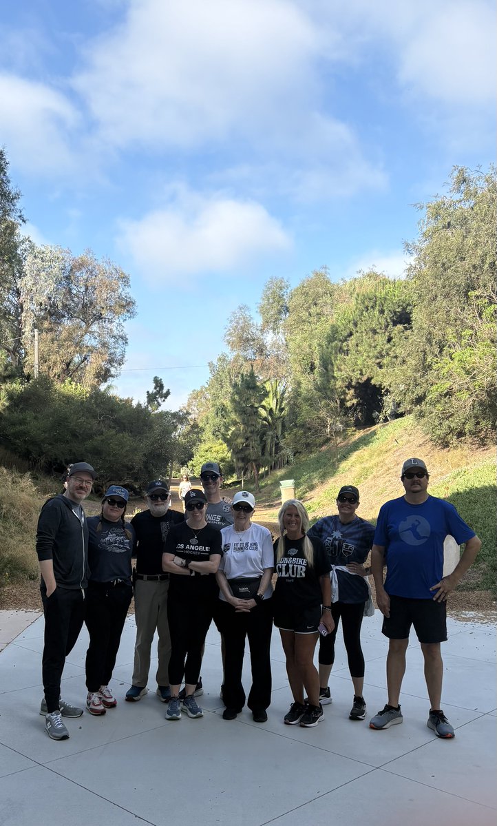 DarylEvans15's tweet photo. Great start to a beautiful Sunday morning on a run along the greenbelt with the LA Kings Fitness Club🙏🏻🏃‍♀️🏃🏻‍♂️ https://t.co/NRA7kiRqSv
