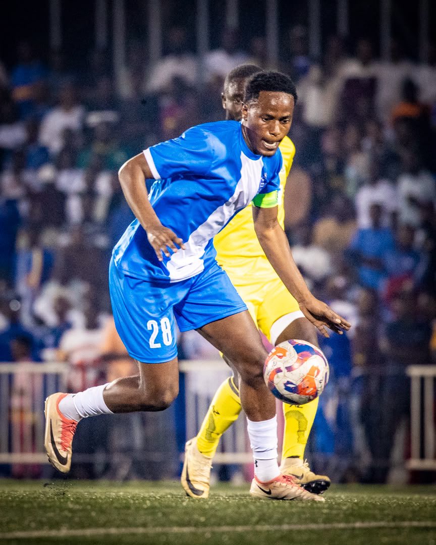 rayon_sports's tweet photo. CHAMPIONS MONTH BEGINS

33’

Rayon Sports 0-0 Mathare Utd https://t.co/jLfXVPYxQJ
