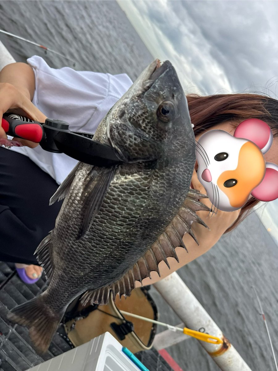 hit_0110's tweet photo. お盆最終日は釣りとカブトムシ狩りで締めくくったぜ https://t.co/w50HfmhL5Q