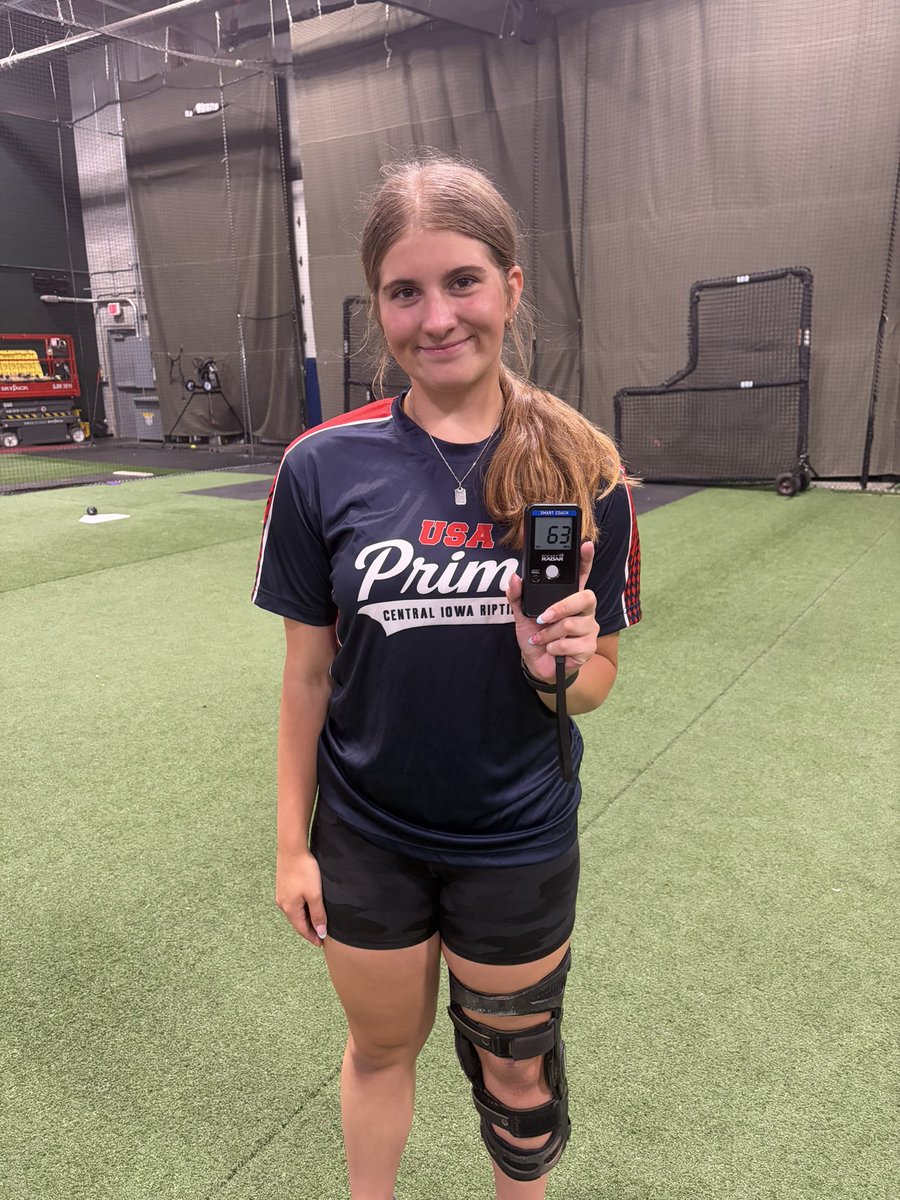 AdilynnBanks28's tweet photo. Thank you @S_Obie1 for a great High Level Throwing Camp! Appreciate the opportunity to learn new drills that I can use in the future.

@Wass_Strength @USAPrime_C_Iowa @CoachDailyNCSA @PrepSoftball @NCSA_Softball @ncsa https://t.co/sqY2OQTxdr