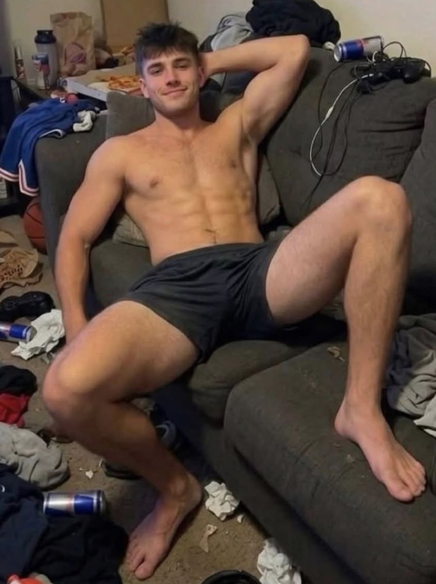 JackPottWinner's tweet photo. 🥵🥵🥵 https://t.co/WPzZpI9D9r