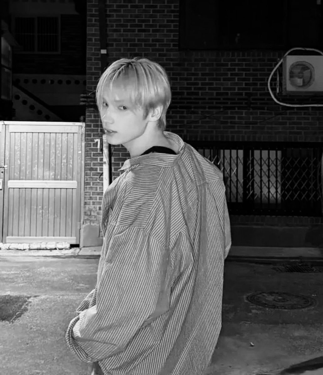 hyukkq's tweet photo. https://t.co/KckoQgThZw
