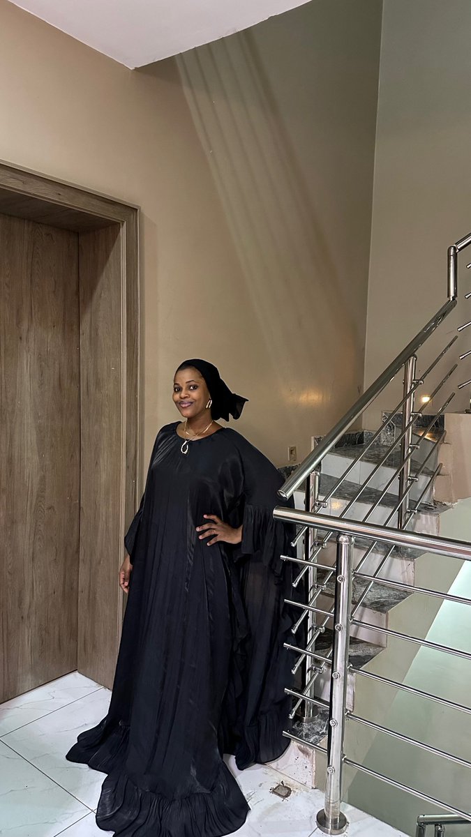 bynaninyaa's tweet photo. Meet Black Liquid boubou
Effortless. Feminine. Elegant.

A fluid black liquid organza boubou paired with an inner, designed to make a statement while keeping things effortlessly graceful.

🏷️ ₦40,000

Would you wear her?
Limited pieces available.
Order yours now. https://t.co/DGY6A3omxN