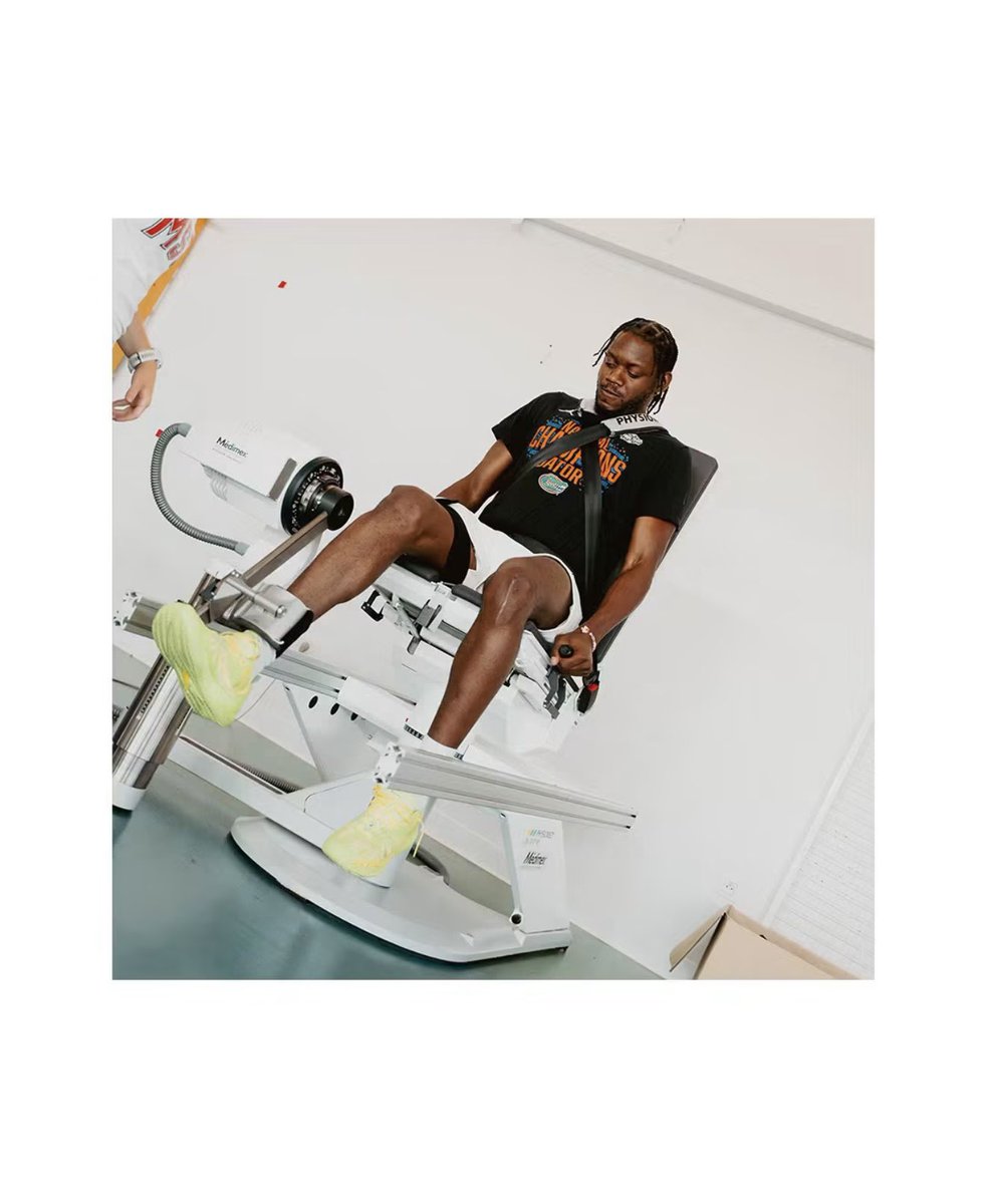 Will15Yeguete's tweet photo. Still here,  by the grace of GOD! 

#Grateful #Preseason 

🙏🏾🏀🦁📸 https://t.co/BBGwTFCF7g