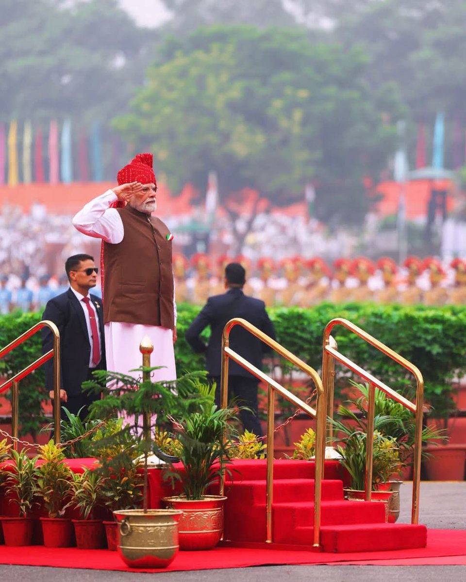 Jaydeep04145674's tweet photo. 🇮🇳Pics of the day🇮🇳 https://t.co/kpMUVWDqyN