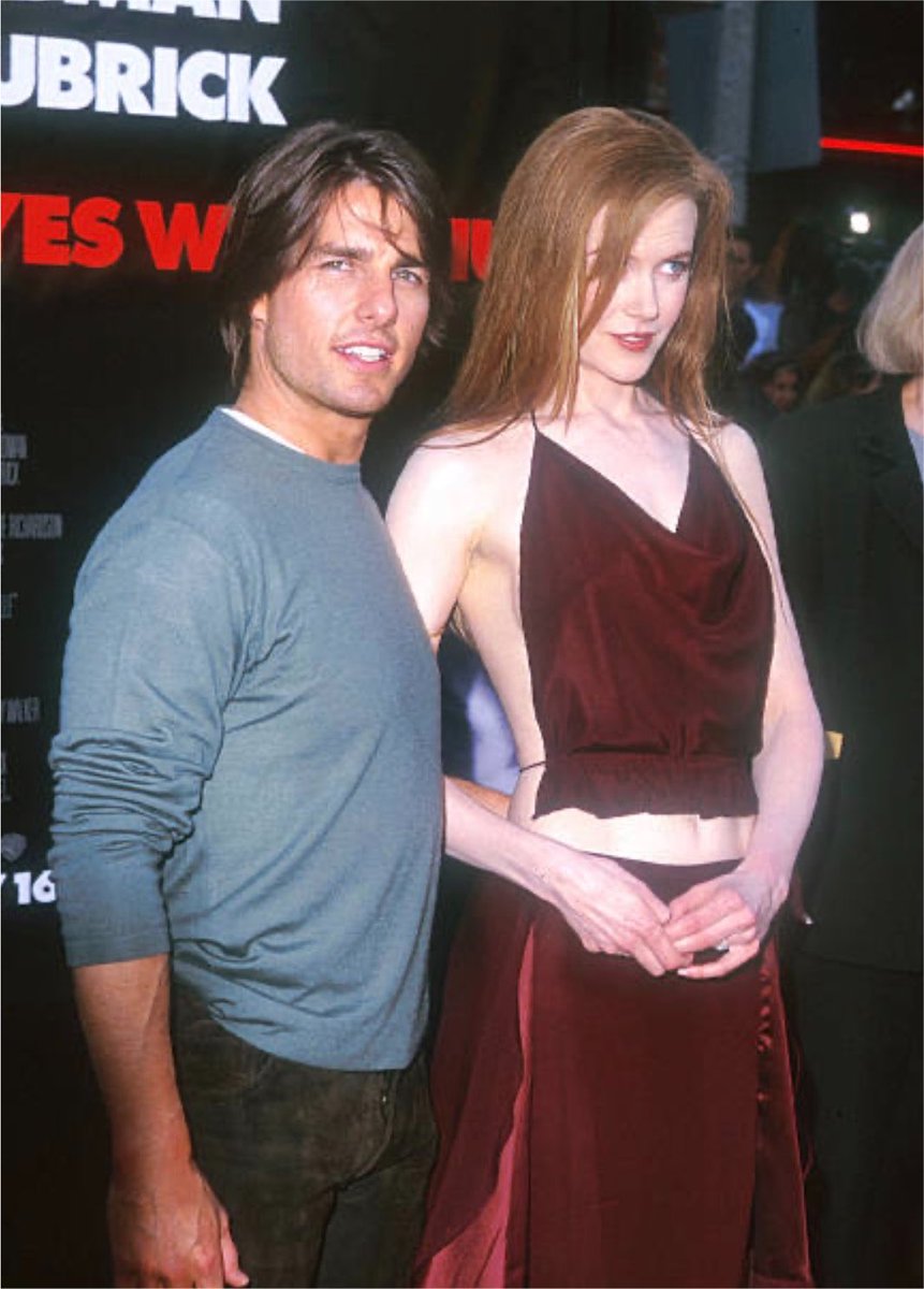 kfcmurderchixx's tweet photo. i cannot get over how boring men look compared to women https://t.co/i7T2jE63Oo
