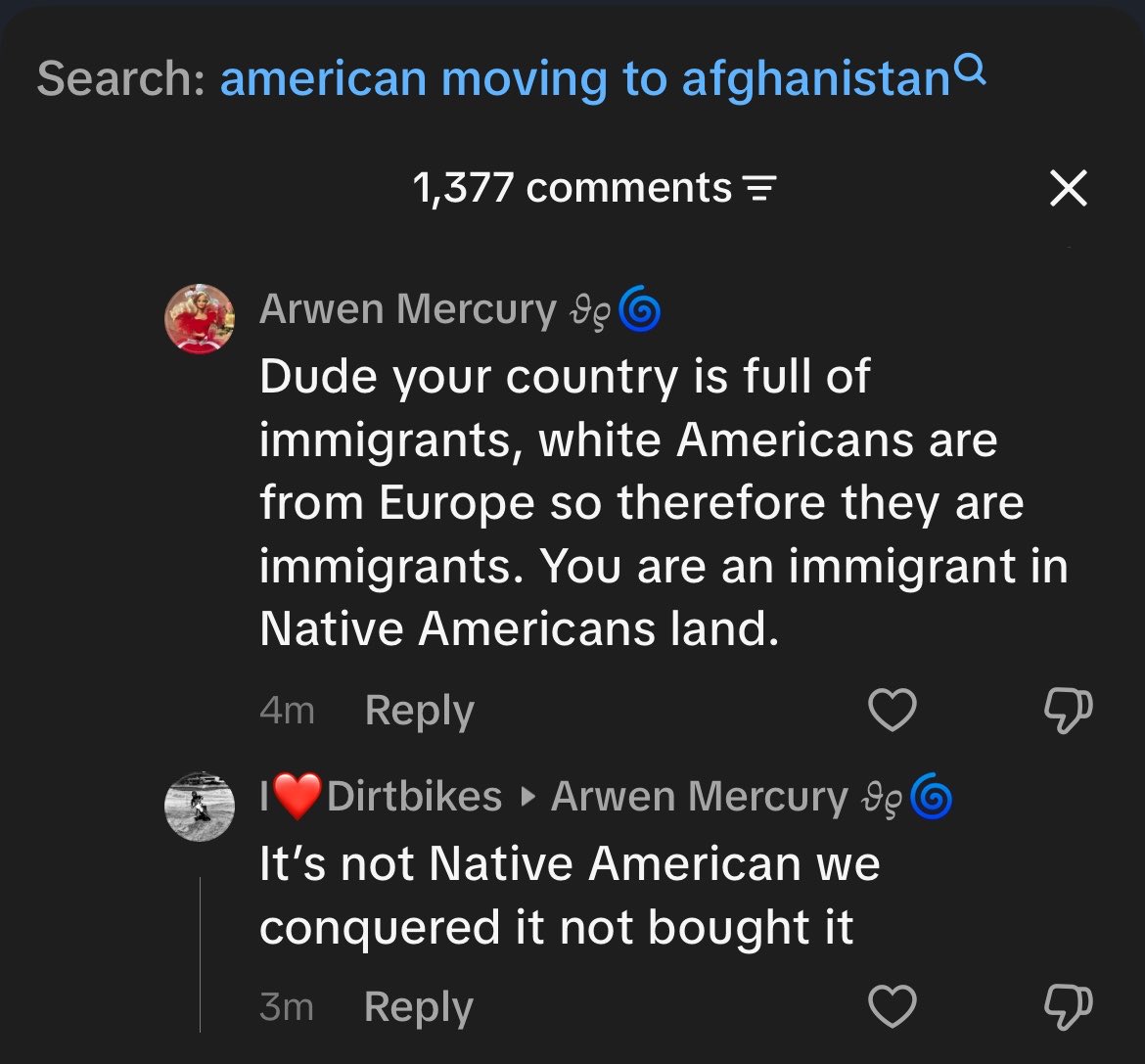buterasfrenchie's tweet photo. @quoltanRIP Je te jure puis après il se mettent à te parler de comment l’avortement est un meurtre, de comment les immigrés tuent les américains (alors que les américains blancs sont des immigrés bref) etc et par exemple là je tiens un sacré énergumène: https://t.co/FTVMhkYpeJ