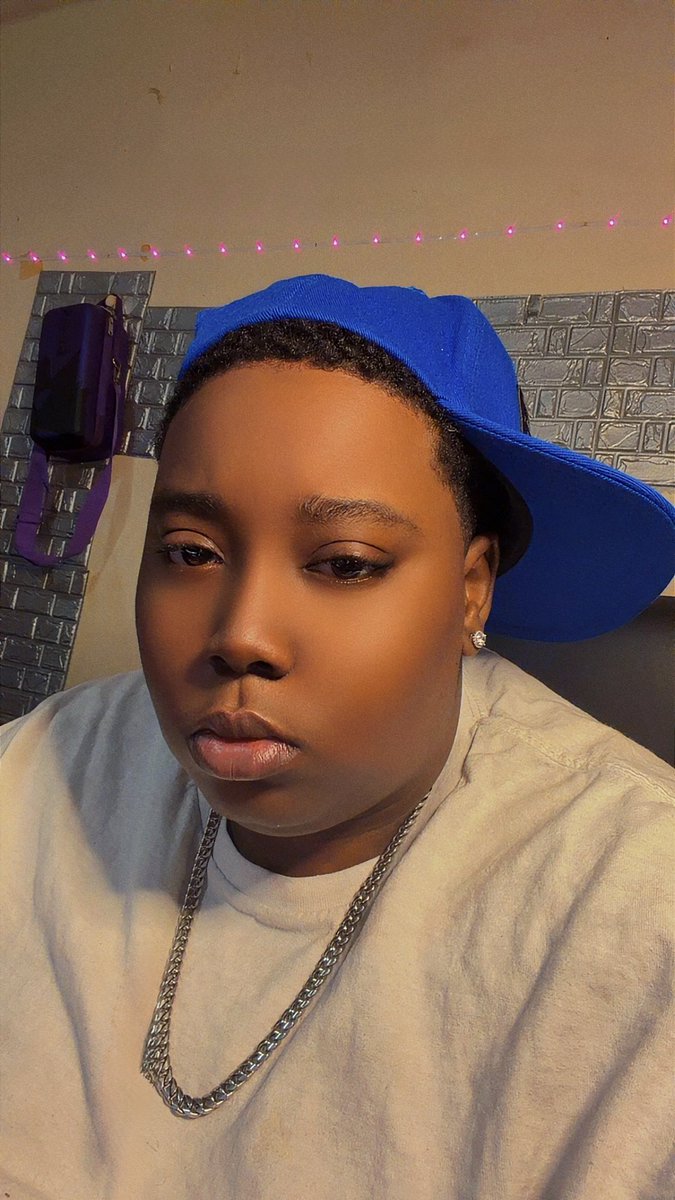 taewheezy_'s tweet photo. I think i am really fw blue attire gang 💙 https://t.co/QFQ5oEpfOg