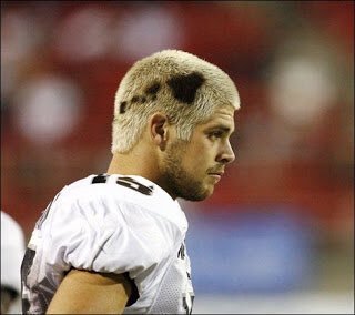 CFBHome's tweet photo. You might be tuff but you'll never be dye the Hawaiian Islands in your hair tuff like Colt Brennan 🔥 Happy heavenly birthday Colt https://t.co/fGr6oJeNMd