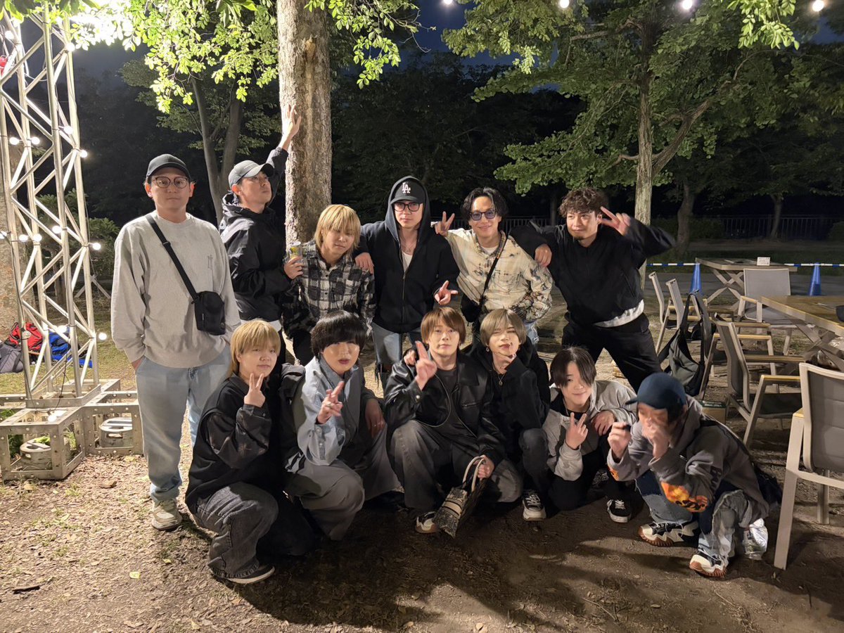 DANDE_OSAKA's tweet photo. ☀️従業員募集☀️

フリーターや昼職していて

・給料低い！もっと稼ぎた！
・楽しく働きたい！
・将来自分で会社を起したい！

って思い悩みながら仕事してる人‼️
一緒に楽しく働きませんか💪

今の退屈な人生変えましょう🙋‍♂️

いいねかDMかインスタ気軽に
連絡してください👍 https://t.co/pPl6J6VDDE
