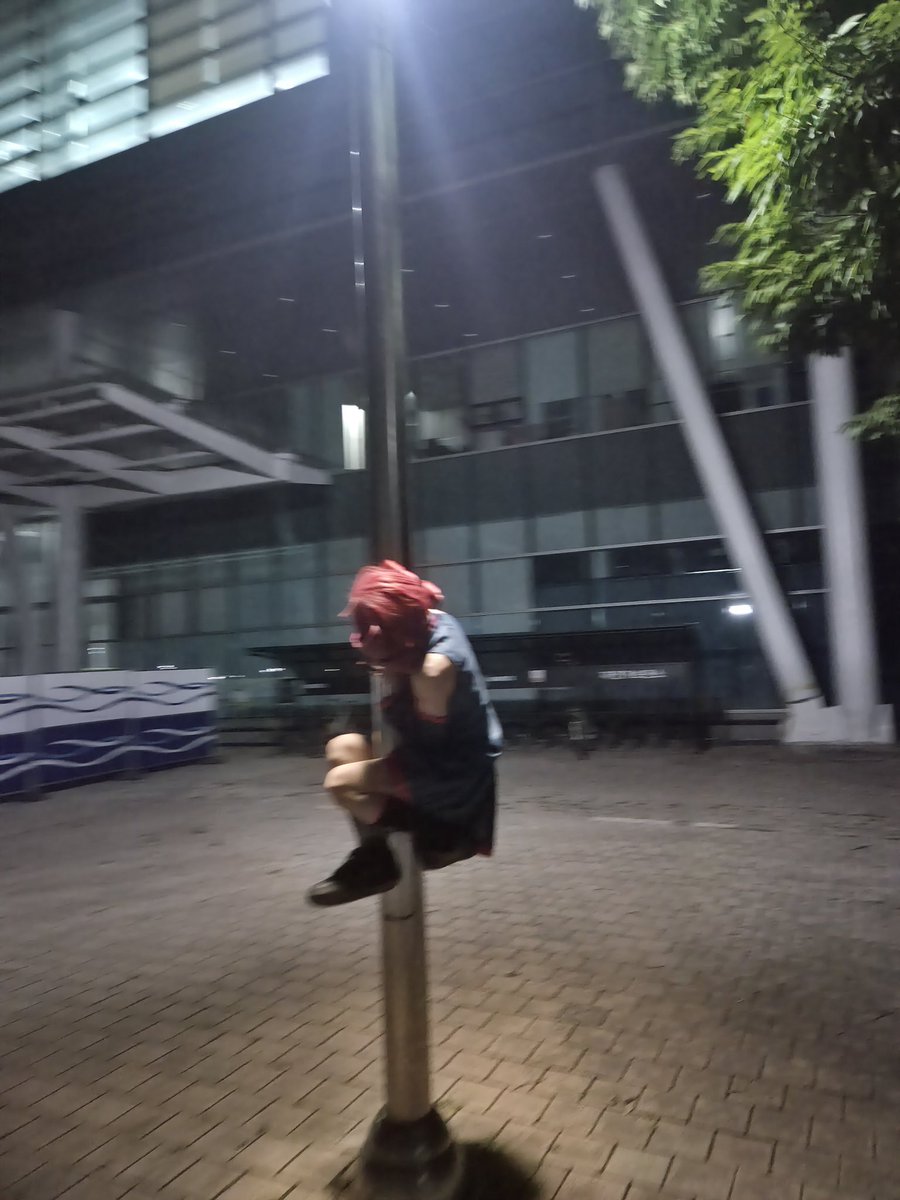 nnigwri's tweet photo. 퇴근 https://t.co/zqFN2Vg6Ab