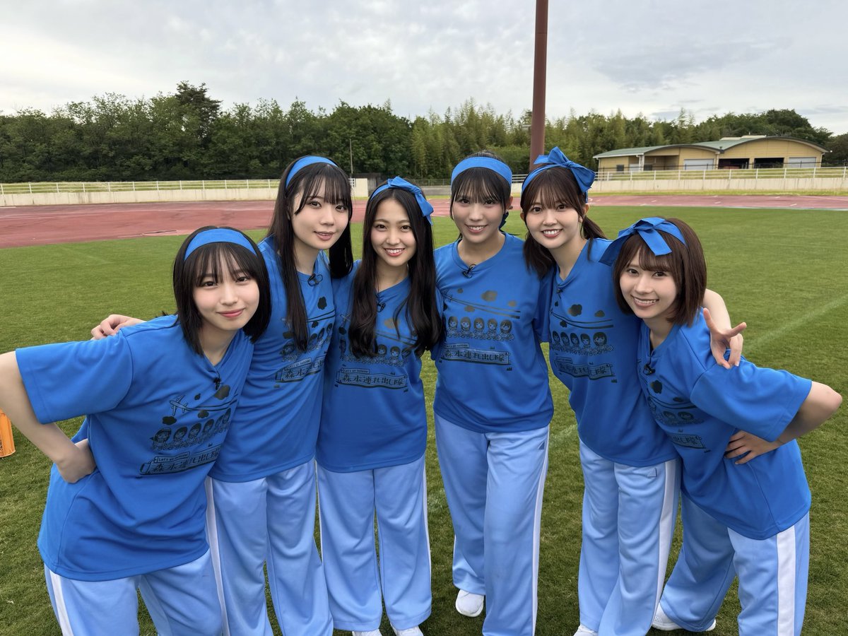hinatazaka46's tweet photo. 本日8月16日(日)25:20～
テレビ東京「#日向��で会いましょう」は

『一年一度の夏 軍団対抗大“運”動会 その③』です🏃‍♀️💨

ぜひご覧ください☀️
https://t.co/Hb4GK5EDDz

#ひなあい
#日向坂46 https://t.co/A8NS1qu8uq