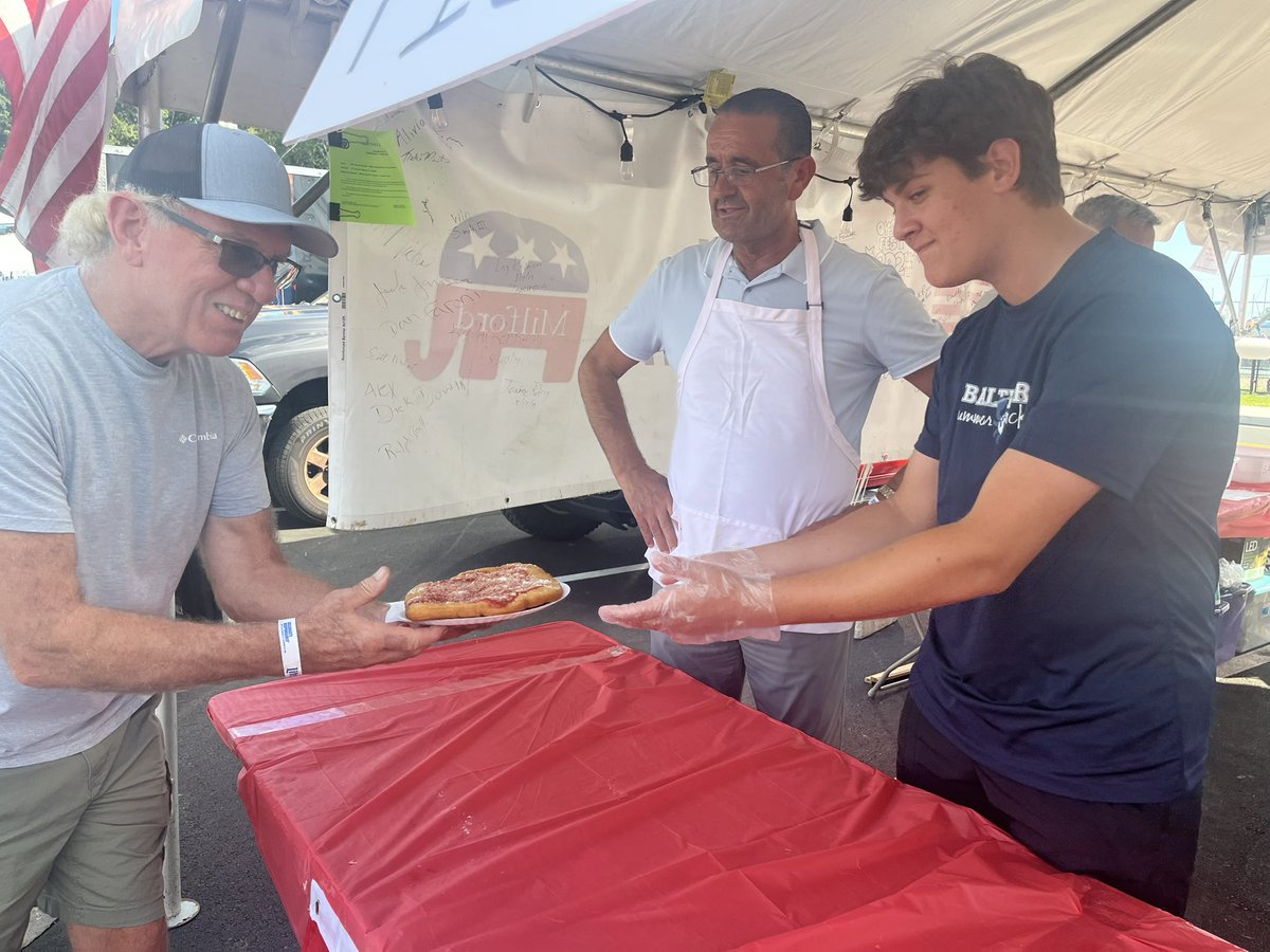 RealPeterLumaj's tweet photo. The Milford Oyster Festival never disappoints.

The Milford RTC made sure to put him to work when he arrived! https://t.co/8LuJMCoJ6N