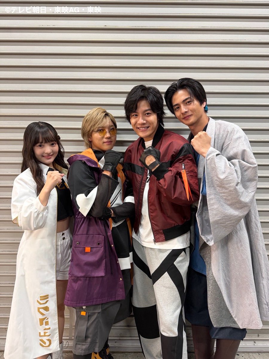 kokona_sumi's tweet photo. 超宇宙刑事ギャバンインフィニティショー第2弾
「素面の戦士アフタートーク付き公演」
お越しいただいた皆様、ありがとうございました✨

私たちもたくさんの元気を貰えてとっても幸せな時間でした！
お手紙も嬉しかったです💖
またお会いできるのを楽しみにしています！

#超ギャバン https://t.co/tgAJzrwT09
