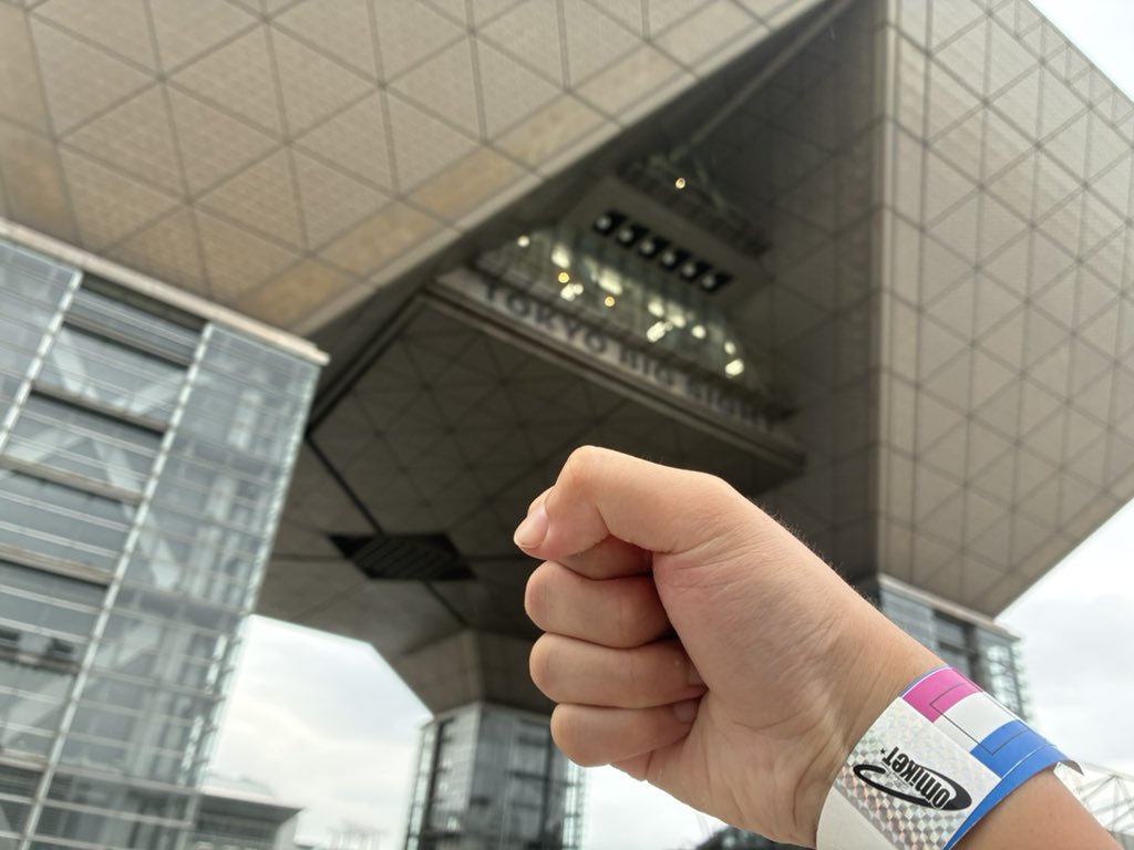 UTA9rage_'s tweet photo. コミケ楽しかった！！！
さらば！！！！ https://t.co/dJmN2b2rxY
